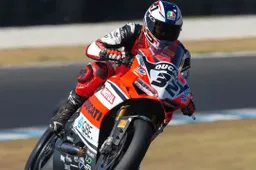 ASBK: Troy Bayliss correrà a Phillip Island con la 1299 Panigale FE