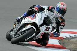 Superbike Nurburgring Prove Libere 2: Corser velocissimo