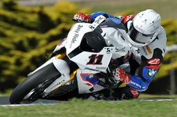 Superbike: Troy Corser e gli irrisolti problemi del 2010