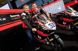 Parla il mito Troy Bayliss: “Mio figlio in pista è come se corressi ancora"