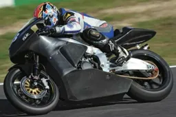 Moto2: la TSR6 in vendita a soli 39.000 euro, motore escluso