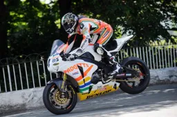 Tourist Trophy: Ian Hutchinson verso il ritorno, correrà ad aprile