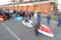 Tourist Trophy: incidente mortale tra i Sidecar, scomparsi Bill Currie e Kevin Morgan