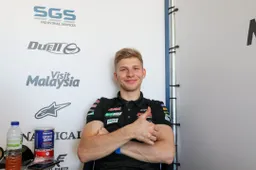 MotoE: Niki Tuuli sotto i ferri per la lesione al polso destro