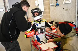 SBK, Lorenzo Mauri (Motocorsa): "Mercado pilota molto professionale"