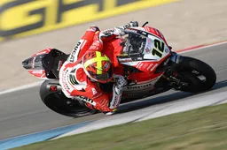 Superbike Imola: Barni Racing Team in pista con tre piloti