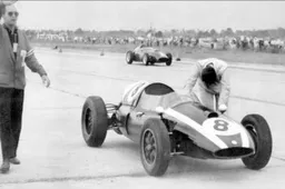 Formula 1: Quando Brabham vinse il mondiale a...spinta!