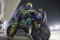 MotoGP Test Qatar Valentino Rossi, un'altra scivolata