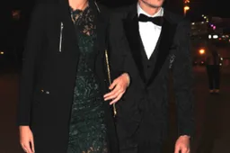 MotoGP Valentino Rossi e Linda Morselli bandiera a scacchi