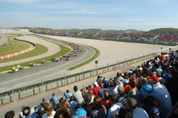 MotoGP: rinnovato il contratto con Valencia fino al 2016