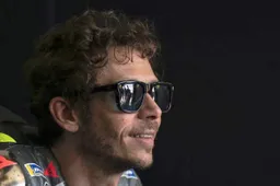 MotoGP, Valentino Rossi-Salucci: pronto il 'restyling' della VR46 Academy