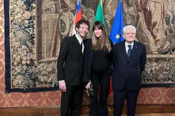 Valentino Rossi al Quirinale, Mattarella: "Ha dato una svolta a questo sport"