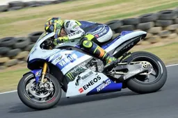 MotoGP: 1° giorno di "Tyre Test" a Phillip Island, Lorenzo precede Crutchlow