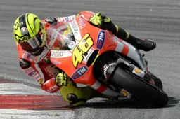 MotoGP: Valentino Rossi febbricitante non scende in pista