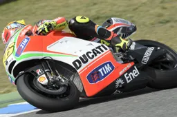 Valentino Rossi: "Adesso posso forzare di più sull'anteriore"