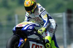 MotoGP: il comunicato Yamaha sull'infortunio di Valentino Rossi