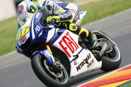 MotoGP: lettera di Valentino Rossi, la promessa "Torno a Brno"