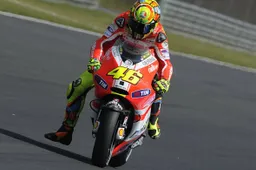 MotoGP: Valentino Rossi infortunato, non rischia Phillip Island