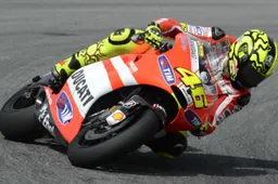 MotoGP: Ducati, Rossi, Hayden, a Bologna la grande festa