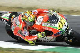 Valentino Rossi: "Purtroppo ho trovato Barbera nel giro veloce.."