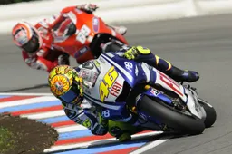 MotoGP: Valentino Rossi parla ai tifosi "Ducati scelta difficile"