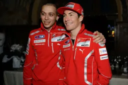 MotoGP: ecco finalmente Valentino Rossi in rosso Ducati