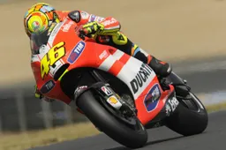MotoGP: Valentino Rossi "Motivati e fiduciosi per Barcellona"