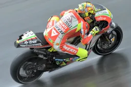 Valentino Rossi: "Oggi sul bagnato ci aspettavamo di più"
