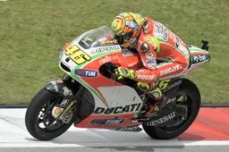 Valentino Rossi: "Il set up di Motegi qui provoca sottosterzo"