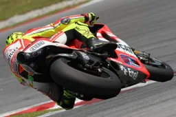 MotoGP: terza giornata di test a Sepang, c'è Rossi in pista