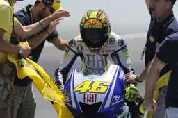 MotoGP: tribuna per i tifosi di Valentino Rossi ad Assen