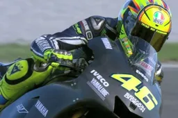 MotoGP Test Valencia: Rossi veloce con la M1 2014