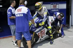 MotoGP Test Sepang: Rossi al comando nel primo giorno