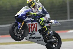 MotoGP: prestigiosi riconoscimenti per Valentino Rossi