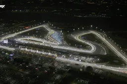 Formula 1: Max Verstappen si prende la Pole Position in Bahrein   