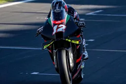 MotoGP: Viñales-Aprilia, l'entusiasmo del 'primo giorno di scuola'