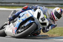 FSBK: il ritorno della Suzuki per la stagione 2012 con grandi ambizioni