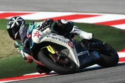 Supersport: debutto con la Triumph per Vittorio Iannuzzo