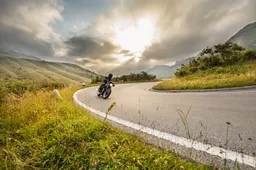 In crescita il mercato moto: già superati i volumi complessivi del 2023