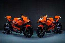 MotoGP: KTM si presenta, ecco la rinnovata livrea Tech3 2021
