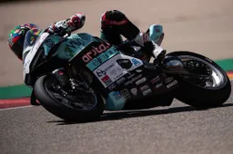 Superbike, Test Aragón: Chaz Davies meglio di Scott Redding e Rinaldi
