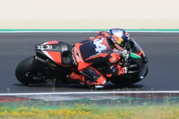 MotoGP: Dovizioso-Aprilia, chiusi i test a Misano. Si continua a luglio