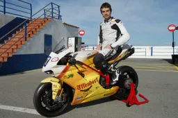 Superbike: debutto positivo per il Liberty Racing