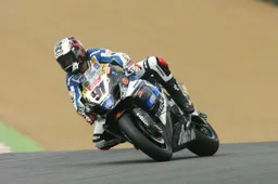 Superbike: Alstare con Haslam e Guintoli ospiti del BSB