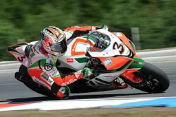 Superbike: Max Biaggi "Con Aprilia non ho ancora firmato"