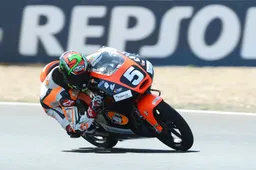 CEV Moto3 Valencia Qualifiche Lopez sanzionato, pole position per Masia