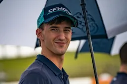 Moto2, Xavi Artigas: il cambio all'improvviso