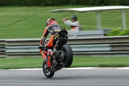 Xavi Forés vittorioso tris nel MotoAmerica: sua anche la Long Race di Barber