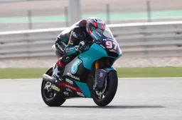 Moto2 Test Qatar, day-2: tris spagnolo con Xavi Vierge al comando