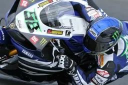 Superbike: passi avanti per la Yamaha con Melandri e Laverty